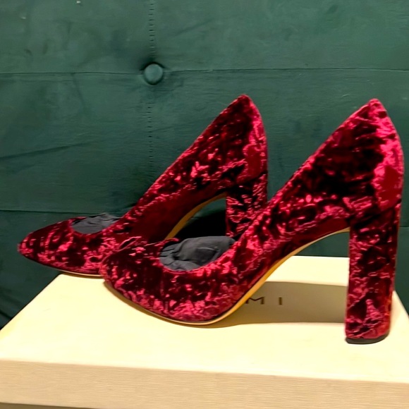 M Gemi 👠 | Heels - Picture 3 of 5